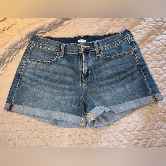 Old Navy Pants - Old Navy Medium Wash Jean Shorts